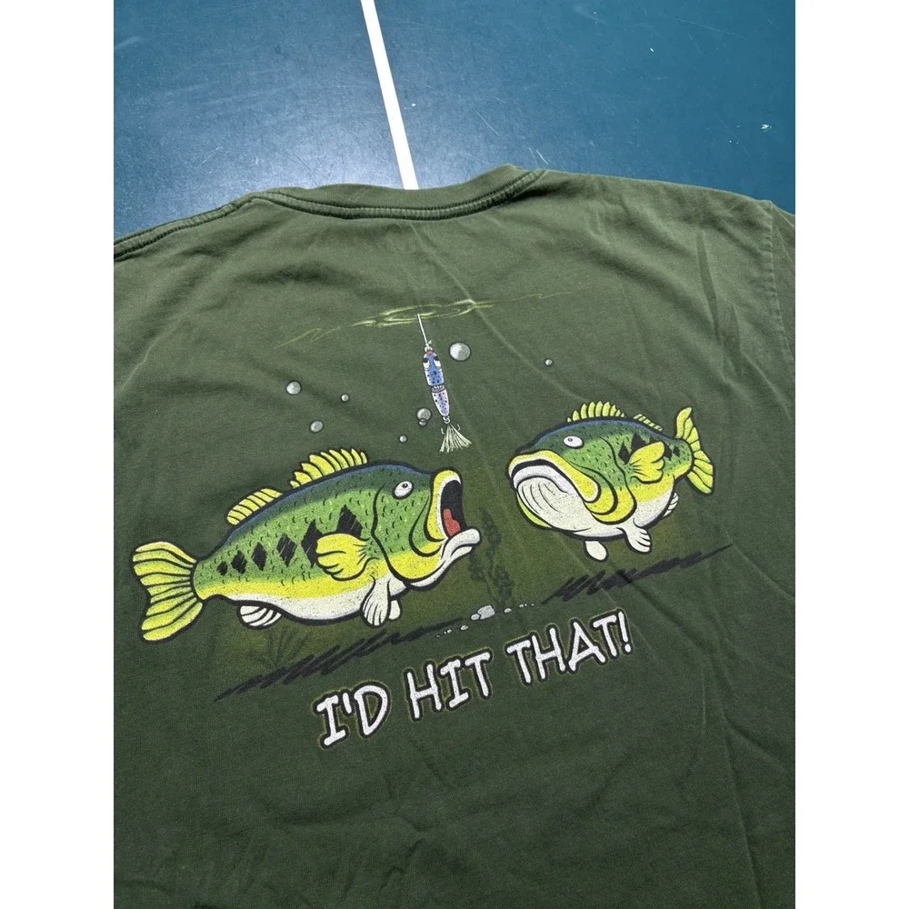 Bass Pro Shops T Shirt Men's Medium Green Fishing Graphic Humor I'd Hit That Tee